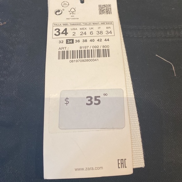 Zara hi waist button fly shorts - Picture 2 of 3